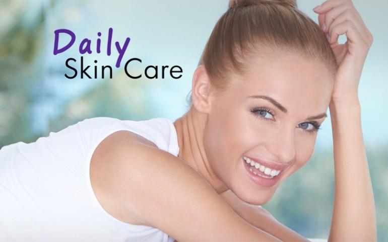 Panthenol Extra Day Cream SPF 15: Η καθημερινή ενυδάτωση του δέρματός σας!