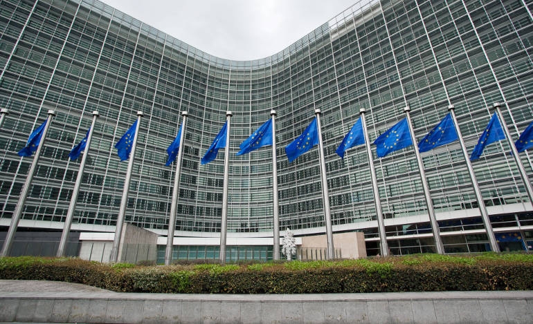 Η Ευρωπαϊκή Επιτροπή ενέκρινε το σχέδιο «Ηρακλής» για τα κόκκινα δάνεια