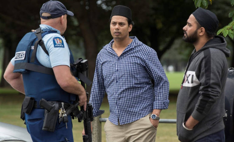 Μακελειό με 40 νεκρούς σε τζαμί στη Ν.Ζηλανδία σε απευθείας μετάδοση στο facebook (video)