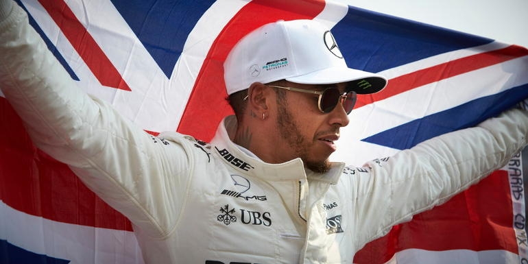 Εμπλέκουν τον Παγκόσμιο Πρωταθλητής Lewis Hamilton στα Paradise Papers
