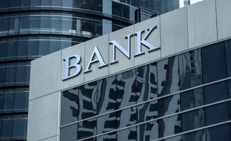 ΕΚΤ: Μείωσε κατά 600 εκατ. ευρώ το όριο του ELA για τις ελληνικές τράπεζες