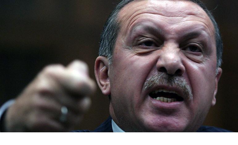 Ο Ερντογάν απειλεί τη Δύση με στροφή στη Μόσχα