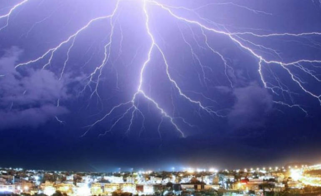 Καταιγίδες και άλλα έντονα καιρικά φαινόμενα προβλέπει η ΕΜΥ