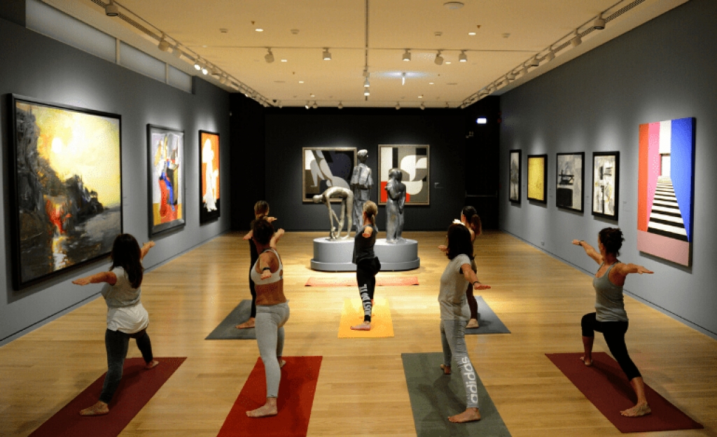 Yoga στο Μουσείο