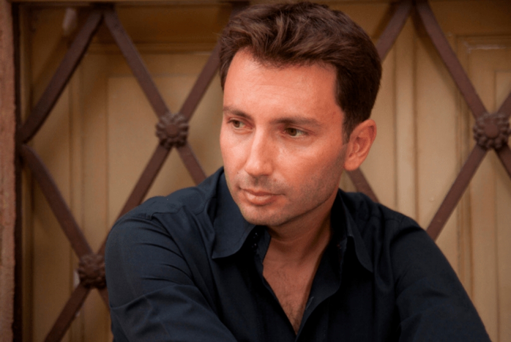 Δημήτρης Κανέλλος: «Καλό λαϊκό τραγούδι είναι το τραγούδι που εκφράζει πόνους»