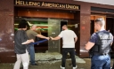 Αλεξίσφαιρο γιλέκο είχε η 23χρονη που συνελήφθη για την επίθεση στην Ελληνοαμερικανική