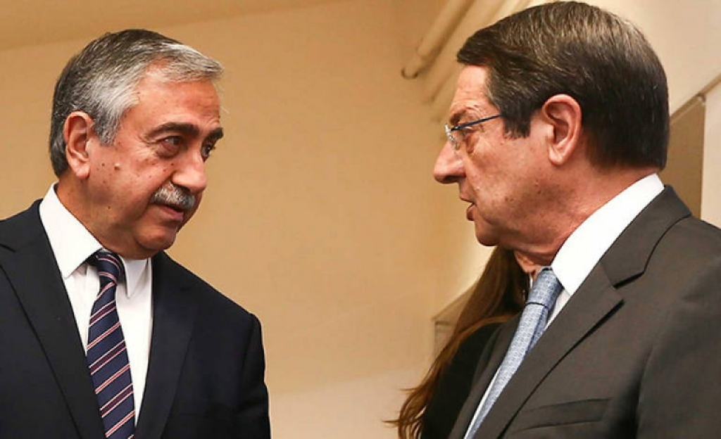 Κύπρος: Το άνοιγμα νέων σημείων διέλευσης αποφάσισαν Αναστασιάδης και Ακιντζί