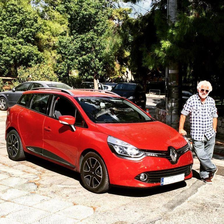 Ο Πέτρος Φιλιππίδης και το Renault Clio!