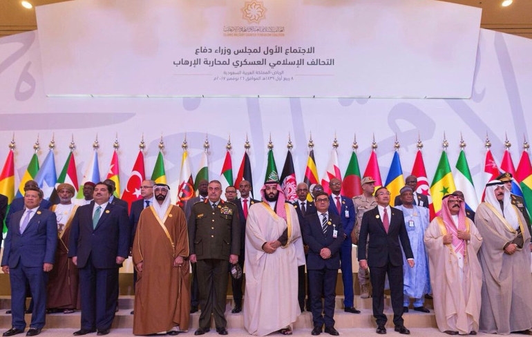 Η Σαουδική Αραβία εγκαινιάζει αντιτρομοκρατικό συνασπισμό 40 μουσουλμανικών χωρών
