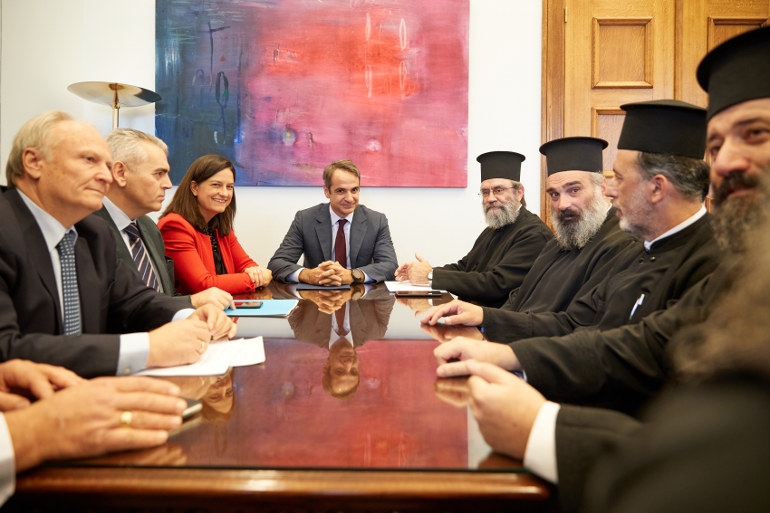 Μητσοτάκης: Δεν θα αποδεχτούμε την εργαλειοποίηση των κληρικών από τον κ. Τσίπρα
