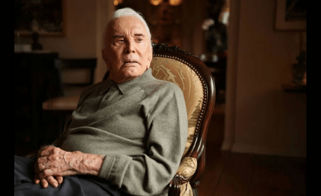 Πέθανε ο Κερκ Ντάγκλας σε ηλικία 103 ετών