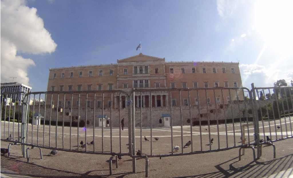 Έρευνα-σοκ από τη διαΝΕΟσις: Θετική η συμμετοχή της Ελλάδας στην Ε.Ε., αλλά...