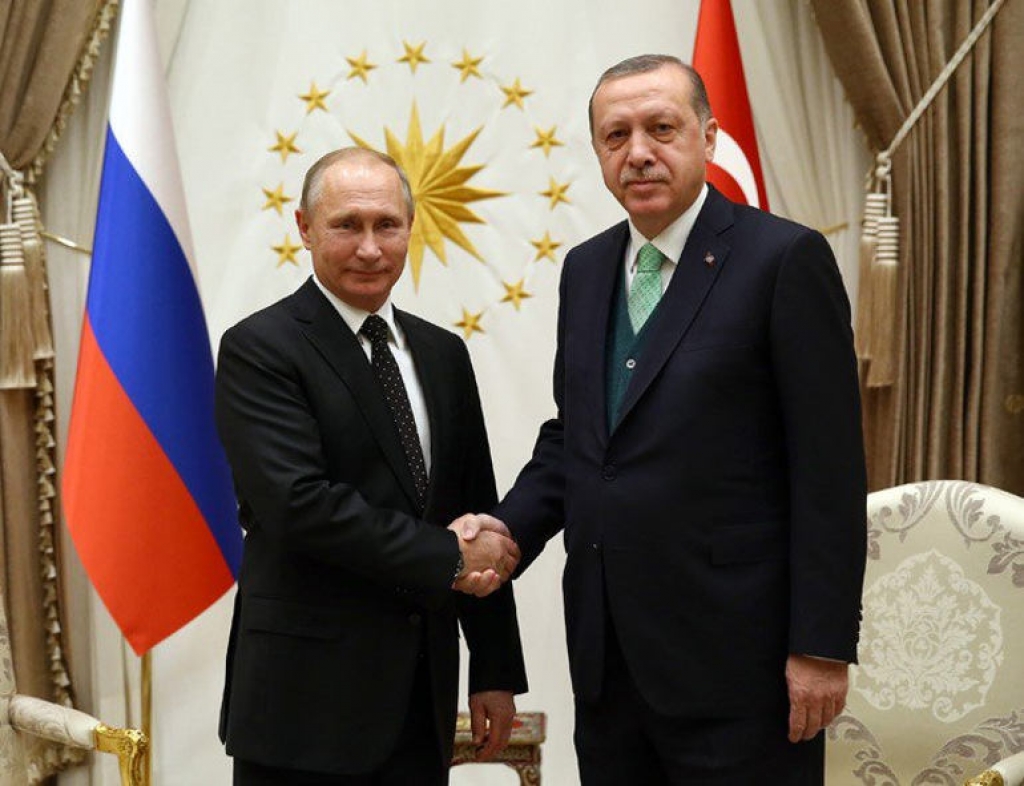 Ερντογάν - Πούτιν οριστικοποιούν τη συμφωνία για τους S-400