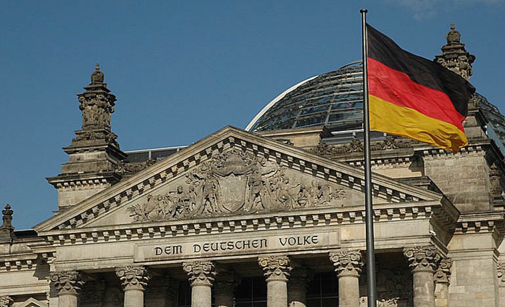 Η Γερμανία επιμένει στο nein για τα ευρωομόλογα