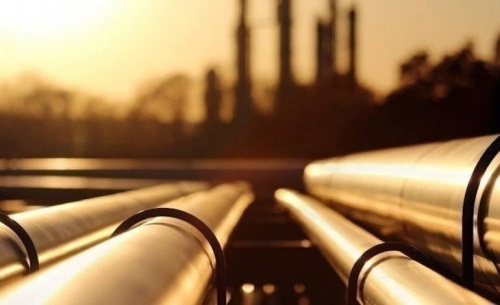 Οι ευρωπαϊκές κινήσεις για εμπάργκο στο ρωσικό πετρέλαιο αναταράσσουν τις διεθνείς αγορές